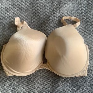 Bra 38DD